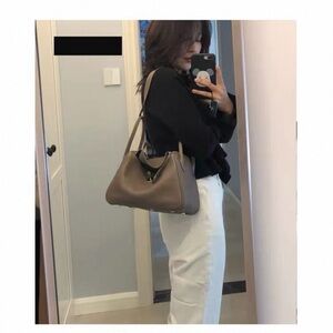 Elegant Brown Women's Handbag